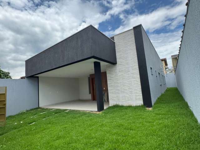 Casa Linear 03 Qtos C/ Suite à Venda em Planície da Serra.