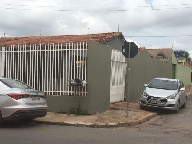 Casa cpa4 á venda