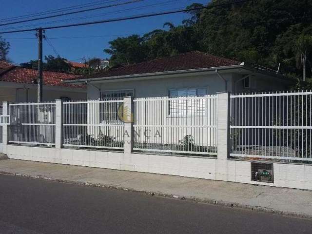 Casa em Ponta de Baixo, São José/SC