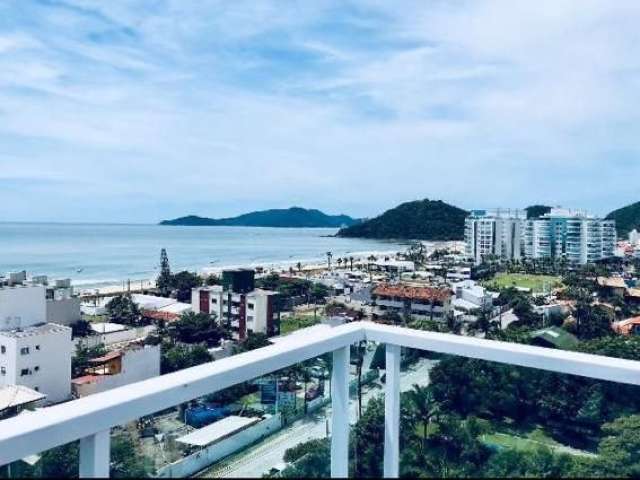 Belíssimo duplex com vista mar na Praia Brava!