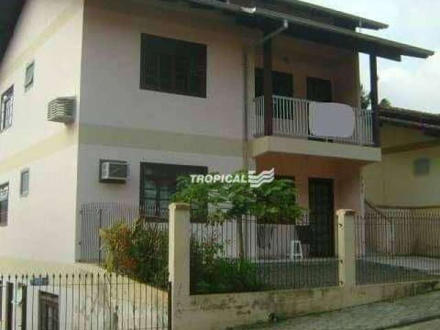 Casa com 8 dormitórios à venda, 325 m² por R$ 1.000.000,00 - Fortaleza - Blumenau/SC