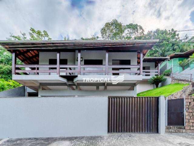 Casa com 4 dormitórios à venda, 358 m² por R$ 989.000,00 - Velha - Blumenau/SC