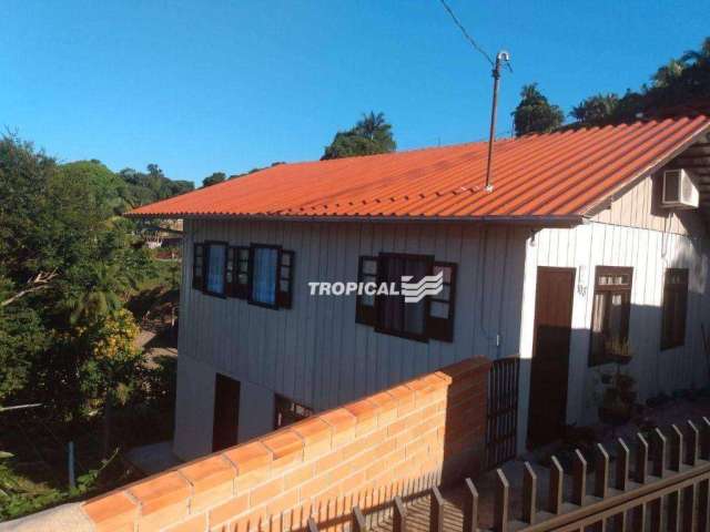 Casa com 3 dormitórios à venda, 115 m² por R$ 400.000,00 - Valparaíso - Blumenau/SC