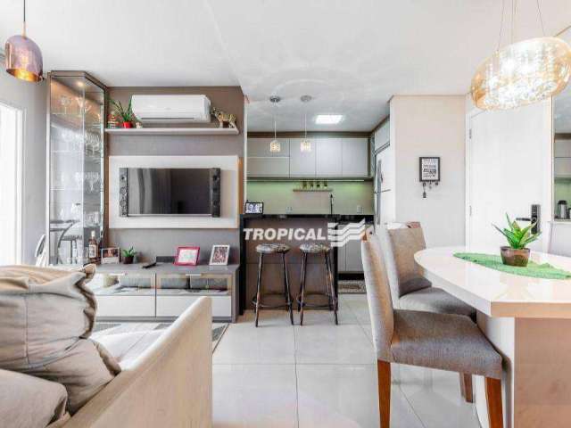 Apartamento com 2 dormitórios à venda, 57 m² por R$ 420.000,00 - Garcia - Blumenau/SC