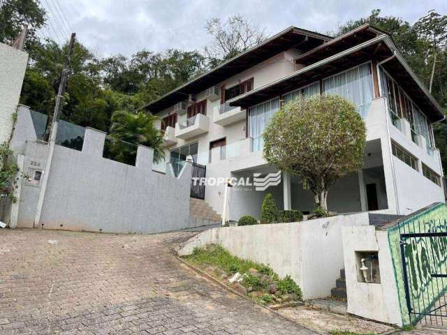 Casa com 4 dormitórios para alugar, 400 m² por R$ 6.150,00/mês - Escola Agrícola - Blumenau/SC