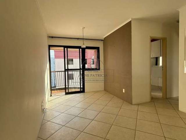 Vende se Apartamento / Jardim Taquaral, Condomínio Costa Azurra