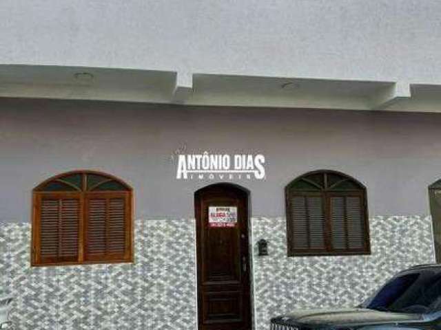 Casa com 2 quartos - BAIRRO LADEIRA