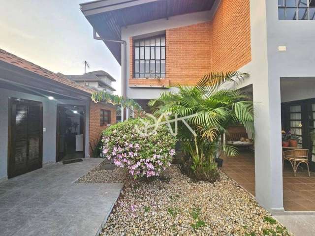 Casa com 3 dormitórios à venda, 316 m² por R$ 2.950.000,00 - Jardim das Colinas - São José dos Campos/SP