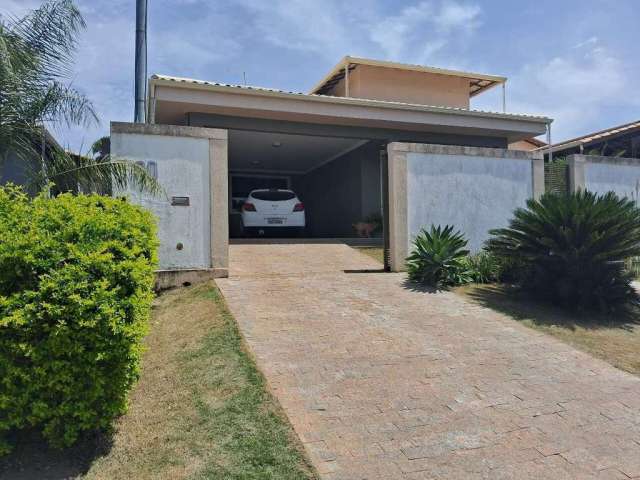 Casa à venda, 4 quartos, 2 suítes, Condominio Cedro - Lagoa Santa/MG