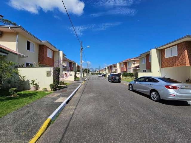 Casa em Condomínio para Venda em Joinville, BOM RETIRO, 3 dormitórios, 1 suíte, 3 banheiros, 2 vagas