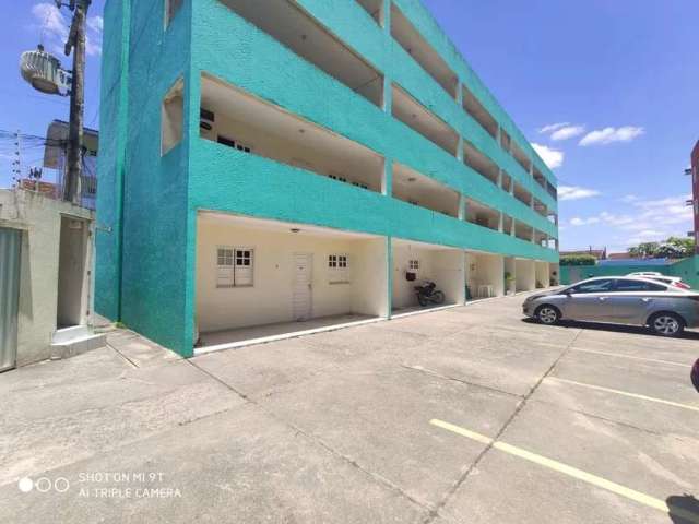 Apartamento com 2 Quarto(s) e 1 banheiro(s) para Alugar, 55 m² por R$ 900 / Mês