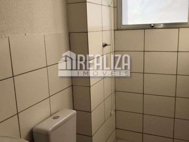 Apartamento com 1 Quarto(s) e 1 banheiro(s) para Alugar, 50 m² por R$ 1056 / Mês