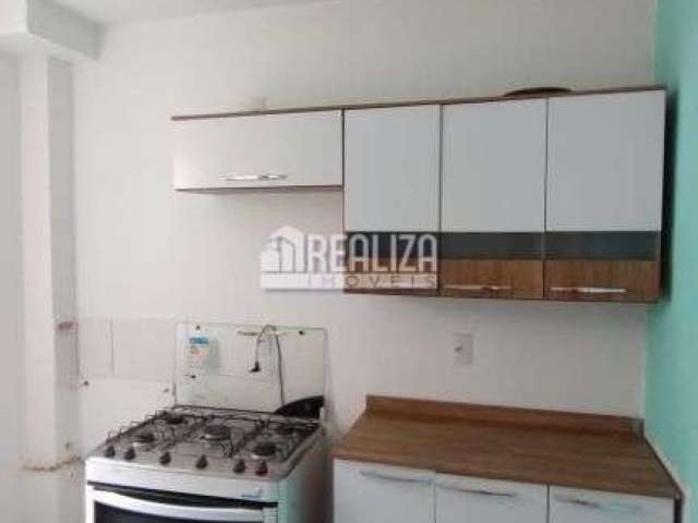 Apartamento com 2 Quarto(s) e 1 banheiro(s) para Alugar, 50 m² por R$ 1730 / Mês