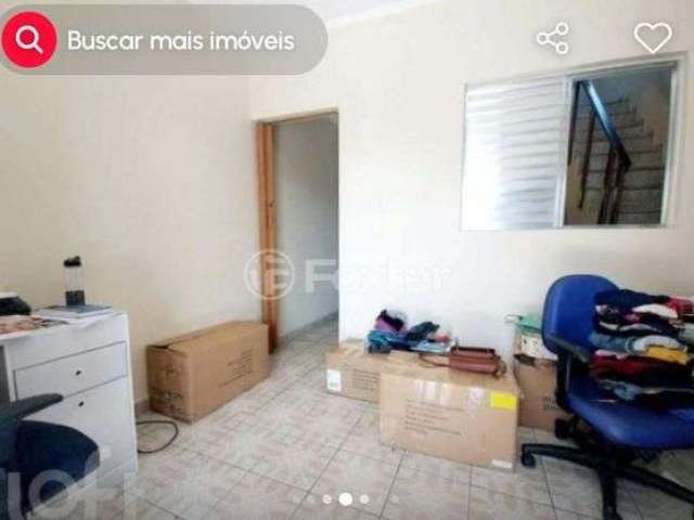 Casa com 1 Quarto(s) e 1 banheiro(s) para Alugar, 45 m² por R$ 950 / Mês