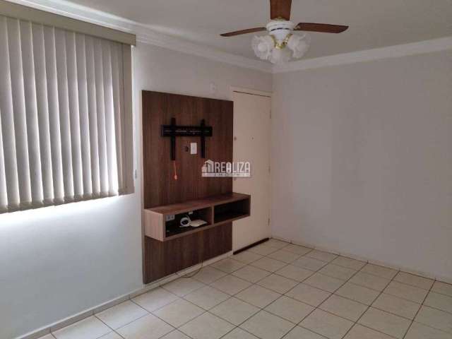 Apartamento com 2 Quarto(s) e 1 banheiro(s) para Alugar, 50 m² por R$ 1445 / Mês