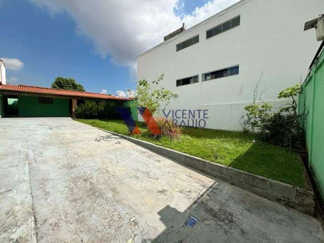 Oportunidade! Casa à venda em lote de 360m², bairro Niterói,em Betim.