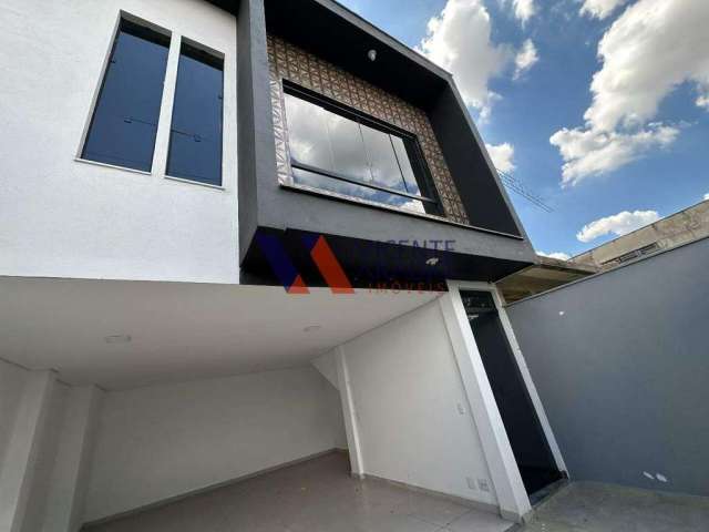 Casa geminada duplex 130m² com dois quartos a venda, bairro Jardim Casa Branca em Betim.