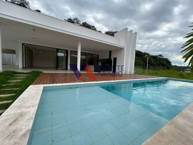 Casa com 4 suítes à venda, Condomínio Valle da Serra em Betim.