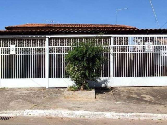 Vendo Casa 2 Quartos QSB 8 Taguatinga !!! 520.000 !!!