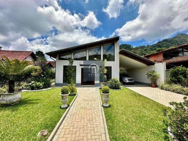 Casa Alto Padrão em Carlos Guinle, Teresópolis/RJ