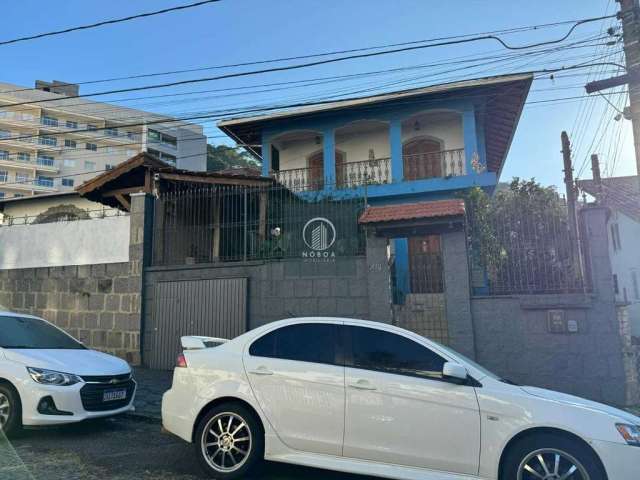 Casa Duplex em Agriões, Teresópolis/RJ