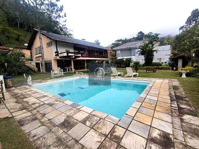 Casa Alto Padrão em Carlos Guinle, Teresópolis/RJ