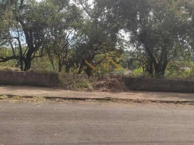 Terreno &#224; venda de 555 m &#178; em àguas de São Pedro, Centro, R$220.000.00