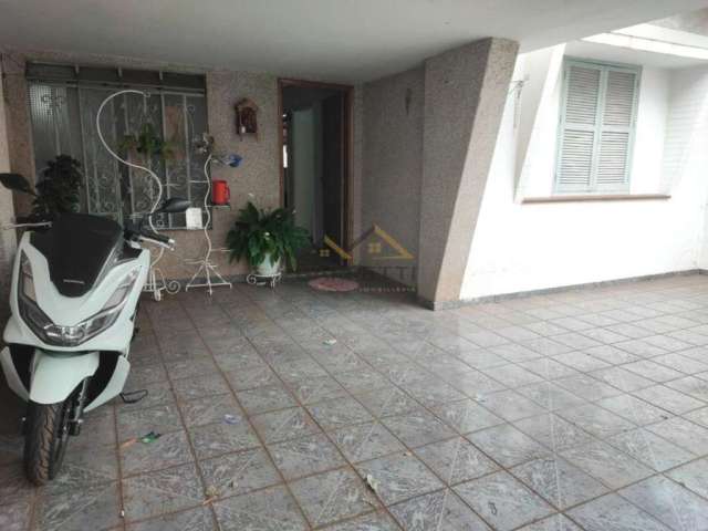 Casa &#224; venda de 147m&#178; com 3 quartos e 2 banheiros no bairro Alto