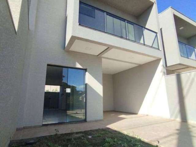 Sobrado com 3 dormitórios à venda, 89 m² por R$ 450.000,00 - Santa Clara - Itapoá/SC