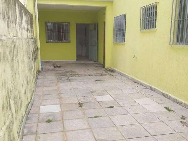 Casa térrea Horto Florestal 2 dormitórios, sendo 1 suíte, edícula e 5 vagas