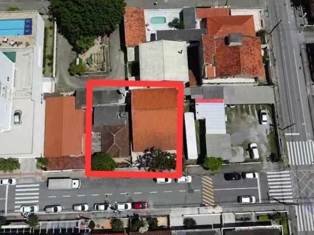 Terreno à venda na Rua Vereador Batista Pereira, 667, Estreito, Florianópolis por R$ 1.276.000