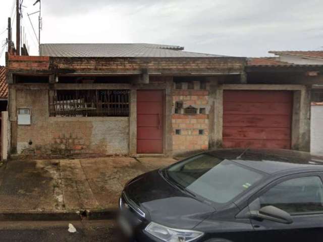 Casa 190 m² - Conjunto Habitacional Padre Emílio Immos - Avaré - SP
