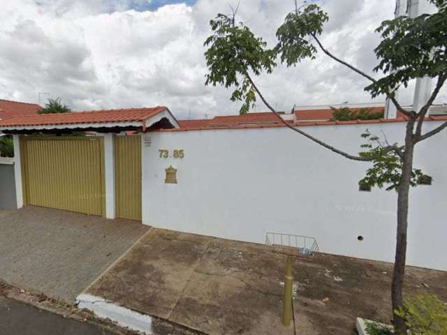 Casa em Terreno de 352 m² - Jardim Mariluz - São Pedro - SP