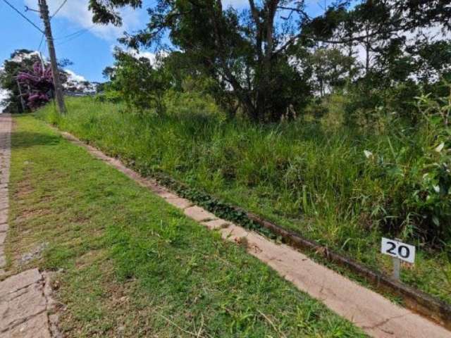 Área com 1.500 m² (Lote 20) no Condomínio Sítio das Hortênsias - São Roque - SP