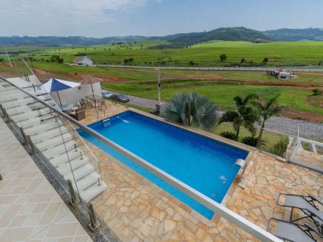 Casa de campo 3 dorm. 1 suíte vista panorâmica, mobiliada Ninho Verde 2 Pardinho SP