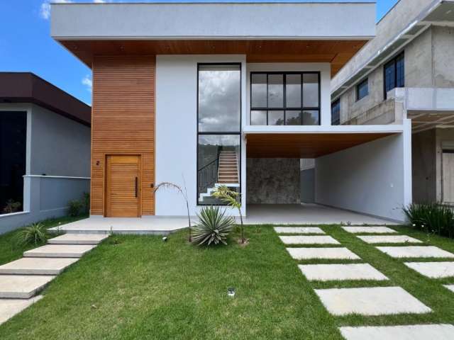 Casa moderna , 200 m2,  4 quartos, Teresópolis - RJ