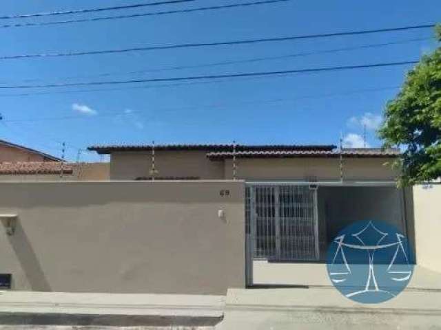 Casa com 3 quartos à venda na Seridó, 69, Nova Parnamirim, Parnamirim por R$ 380.000