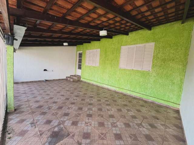 Casa aconchegante e prática, pronta para receber você e sua família!