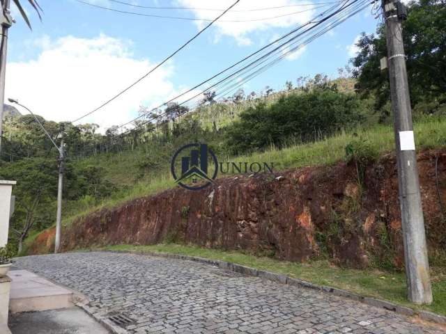 Terreno à venda no bairro Tijuca - Teresópolis/RJ