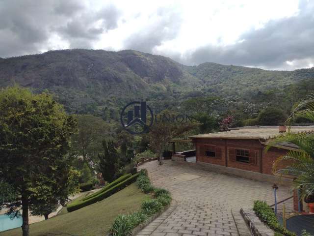 Casa para alugar no bairro Parque do Imbui - Teresópolis/RJ