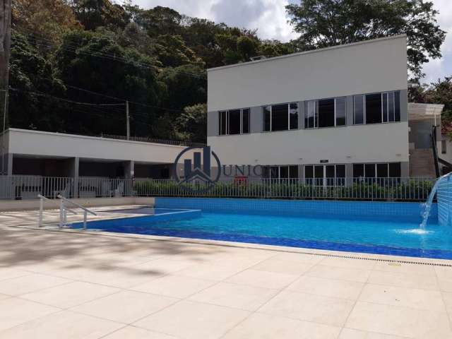 Apartamento à venda no bairro Cascata do Imbuí - Teresópolis/RJ