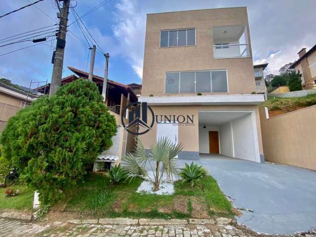 Casa à venda no bairro Albuquerque - Teresópolis/RJ