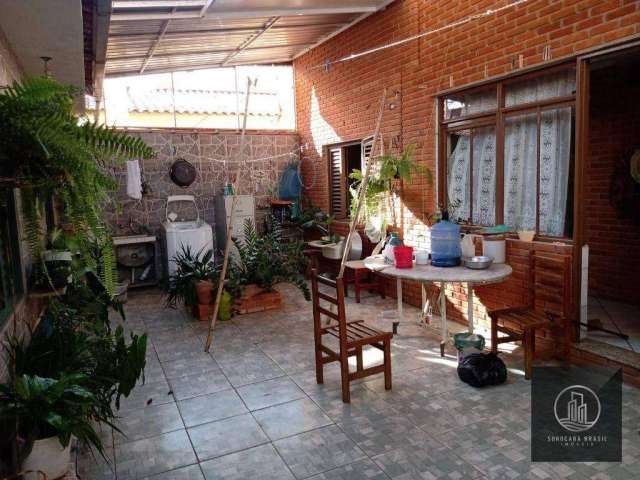 Casa com 3 dormitórios à venda, 247 m² por R$ 450.000 - Jardim Jatobá - Sorocaba/SP