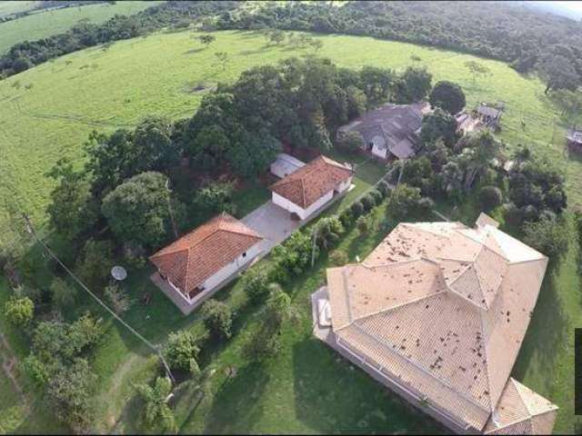 Fazenda à venda por R$ 3.500.000 - Área Rural de São Carlos - São Carlos/SP