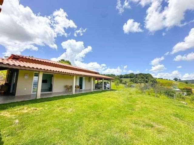 Chácara com Vista Deslumbrante em Meio as Montanhas em Socorro SP