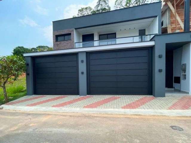 Casa a Venda de Alto Padrão em Socorro SP