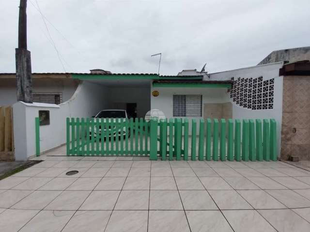 Casa em condomínio fechado com 2 quartos à venda na RUA PIRASSUNUNGA, 292, Ipanema, Pontal do Paraná, 66 m2 por R$ 240.000