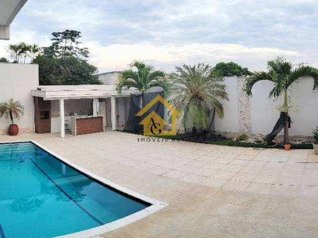 Casa Linear de Luxo no Jardim Guanabara, RJ: 3 Quartos, Piscina, Área Gourmet, 4 vagas - Oportunidade Imperdível!