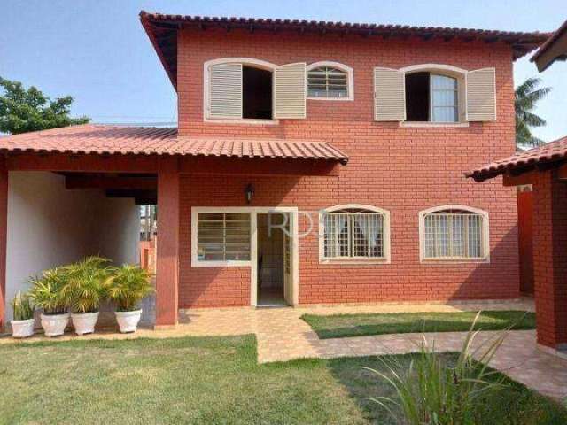 Sobrado com 3 dormitórios à venda, 181 m² por R$ 760.000,00 - Brasília - Londrina/PR