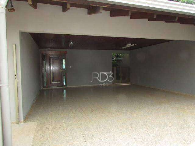 Sobrado com 4 dormitórios à venda, 357 m² por R$ 1.600.000,00 - Quebec - Londrina/PR